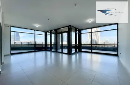 Reception / Lobby image for: Apartment - 3 Bedrooms - 5 Bathrooms for rent in Maryah Plaza - Al Maryah - Abu Dhabi, Image 1