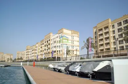 شقة - غرفة نوم - 2 حمامات للايجار في 11B البحيرة - لاجون - ميناء العرب - راس الخيمة - رأس الخيمة