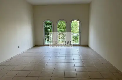 Apartment - Studio - 1 Bathroom for rent in Building 148 to Building 202 - Mogul Cluster - Discovery Gardens - Dubai
