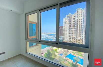 Apartment - 2 Bedrooms - 3 Bathrooms for rent in Marina Residences 5 - Marina Residences - Palm Jumeirah - Dubai