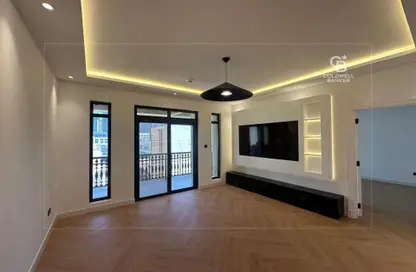 Apartment - 2 Bedrooms - 3 Bathrooms for sale in Yansoon 6 - Yansoon - Old Town - Dubai