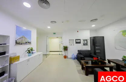 Office Space - Studio - 1 Bathroom for rent in Iris Bay - Business Bay - Dubai