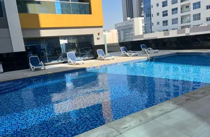 Apartment - 2 Bedrooms - 2 Bathrooms for rent in Jumeirah Garden City - Al Satwa - Dubai