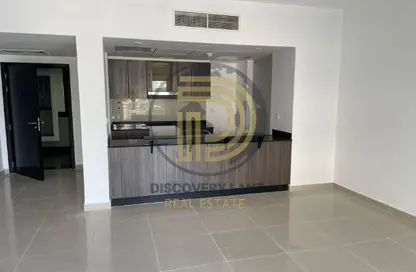 Apartment - 2 Bedrooms - 2 Bathrooms for rent in Tower 35 - Al Reef Downtown - Al Reef - Abu Dhabi