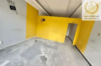 Shop - Studio - 1 Bathroom for rent in Falcon Tower 1 - Falcon Towers - Ajman Downtown - Ajman