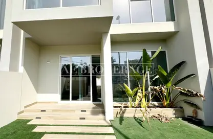 Villa - 4 Bedrooms - 5 Bathrooms for rent in Al Barsha South 4 - Al Barsha South - Al Barsha - Dubai