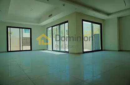 Townhouse - 4 Bedrooms - 5 Bathrooms for sale in Sharjah Sustainable City - Sharjah