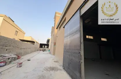Warehouse - Studio for rent in Ajman Gate Tower - Ajman Industrial 2 - Ajman Industrial Area - Ajman