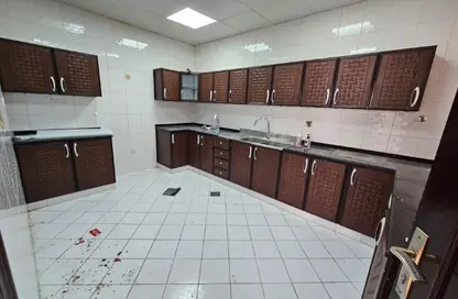 Villa - 4 Bedrooms - 5 Bathrooms for rent in Mohamed Bin Zayed City - Abu Dhabi