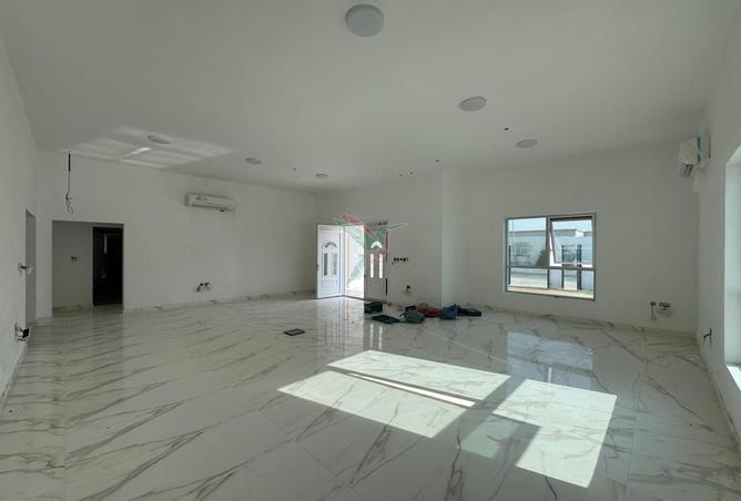 14522430 - Property Image 2