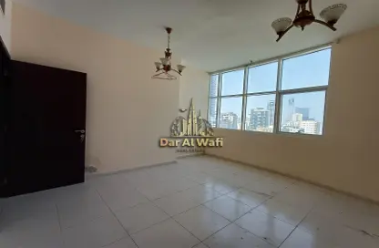 شقة - 2 غرف نوم - 3 حمامات للايجار في برج عالية - النهدة - الشارقة