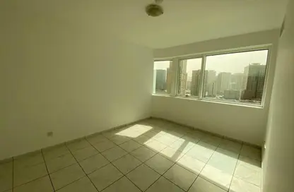 شقة - 3 غرف نوم - 3 حمامات للايجار في برج الياسمين - المجاز 2 - المجاز - الشارقة شقة - 3 غرف نوم - 3 حمامات للايجار في برج الياسمين - المجاز 2 - المجاز - الشارقة