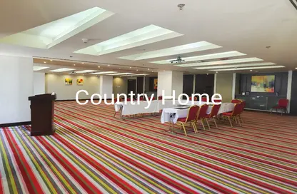 Office Space - Studio - 1 Bathroom for rent in Crystal Tower - Business Bay - Dubai