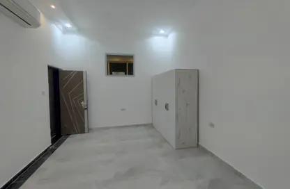 شقة - 1 حمام للايجار في مدينة الرياض - أبوظبي