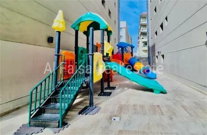 شقة - غرفة نوم - 2 حمامات للايجار في بناية الحور - تجارية مويلح - الشارقة