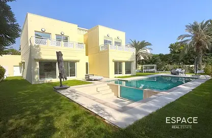 Villa - 4 Bedrooms - 4 Bathrooms for sale in Meadows 9 - Meadows - Dubai