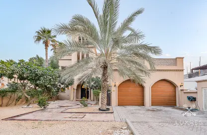 Villa - 4 Bedrooms - 5 Bathrooms for rent in Canal Cove Frond M - Canal Cove Villas - Palm Jumeirah - Dubai