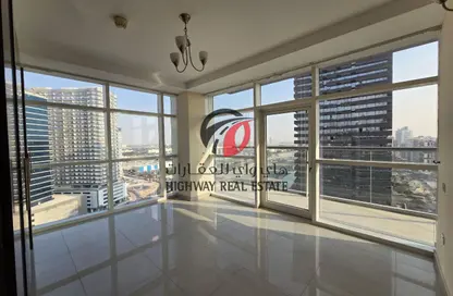 Apartment - 3 Bedrooms - 3 Bathrooms for rent in Oasis Tower 1 - Dubai Sports City - Dubai Apartment - 3 Bedrooms - 3 Bathrooms for rent in Oasis Tower 1 - Dubai Sports City - Dubai