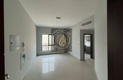 Apartment - 1 Bedroom - 2 Bathrooms for rent in Al Rashidiya Towers - Al Rashidiya - Ajman Downtown - Ajman