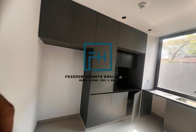 15745221 - Property Image 2