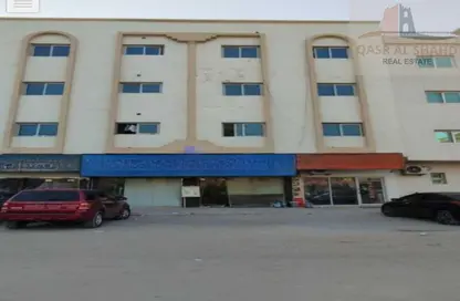 عمارة بالكامل - استوديو - 8 حمامات للبيع في مبنى مويلح - مويلح - الشارقة