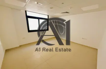 Office Space - Studio - 1 Bathroom for rent in Central District - Al Ain