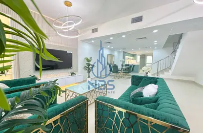 Villa - 4 Bedrooms - 5 Bathrooms for rent in Sydney Villas - District 18 - Jumeirah Village Circle - Dubai