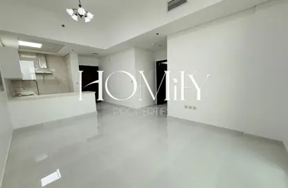 Apartment - 1 Bedroom - 2 Bathrooms for rent in Leerbach Palace Tower - Arjan - Dubai