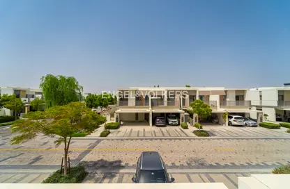 Townhouse - 3 Bedrooms - 4 Bathrooms for rent in Elan - Tilal Al Ghaf - Dubai