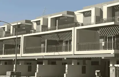 Townhouse - 3 Bedrooms - 3 Bathrooms for sale in Camelia - Damac Hills 2 - Dubai