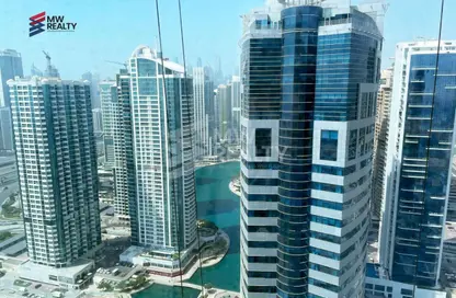 Apartment - 2 Bedrooms - 3 Bathrooms for rent in Lake Point Tower - JLT Cluster N - Jumeirah Lake Towers - Dubai