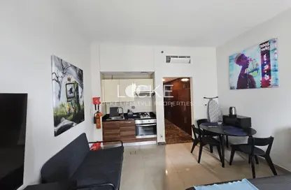 Apartment - Studio - 1 Bathroom for rent in Sparkle Tower 2 - Sparkle Towers - Dubai Marina - Dubai