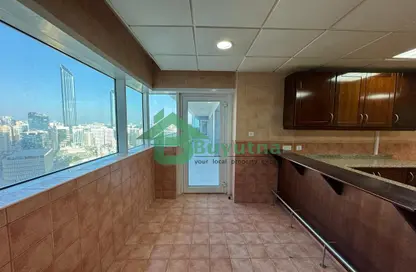 Apartment - 3 Bedrooms - 4 Bathrooms for rent in Al Hosn - Al Khalidiya - Abu Dhabi