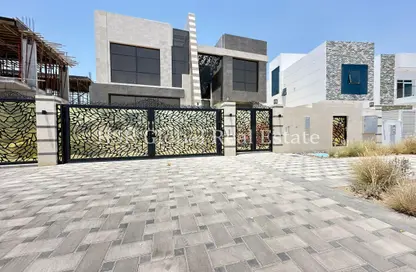 Villa - 5 Bedrooms - 6 Bathrooms for rent in Lea - Yas Acres - Yas Island - Abu Dhabi