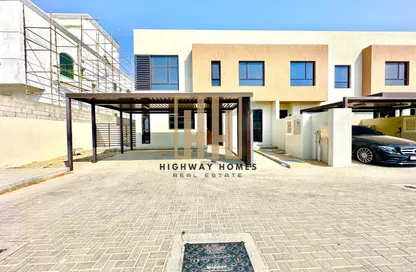 فيلا - 4 غرف نوم - 5 حمامات للبيع في مساكن نسمه - ّالطي - الشارقة