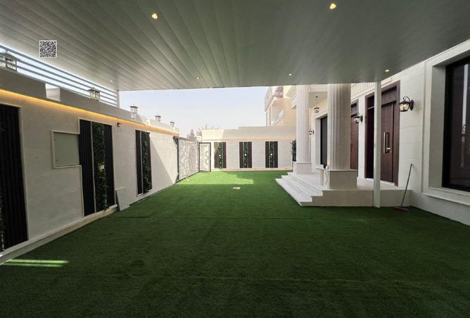 15833496 - Property Image 3