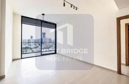 شقة - غرفة نوم - 2 حمامات للايجار في بن غاطي عنبر - منطقة 11 - قرية الجميرا سركل - دبي شقة - غرفة نوم - 2 حمامات للايجار في بن غاطي عنبر - منطقة 11 - قرية الجميرا سركل - دبي