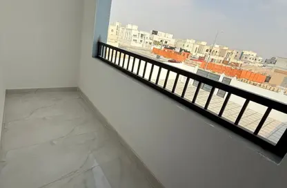 Apartment - 3 Bedrooms - 3 Bathrooms for rent in Madinat Al Riyad - Abu Dhabi