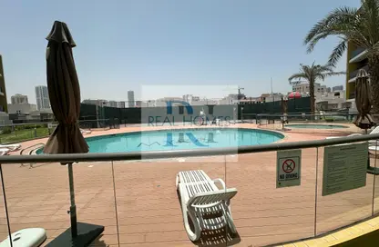 Apartment - Studio - 1 Bathroom for rent in Crystal Residence - Jumeirah Village Circle - Dubai