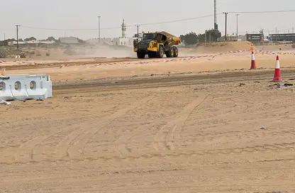 أرض - استوديو للبيع في البليده - البطائح - الشارقة