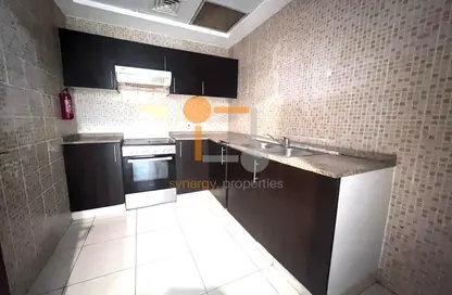 شقة - 2 غرف نوم - 2 حمامات للايجار في 1 رويال ريزدنس - رويال ريزدنس - مدينة دبي الرياضية - دبي