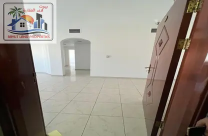 Apartment - 2 Bedrooms - 2 Bathrooms for rent in Al Majaz 2 - Al Majaz - Sharjah