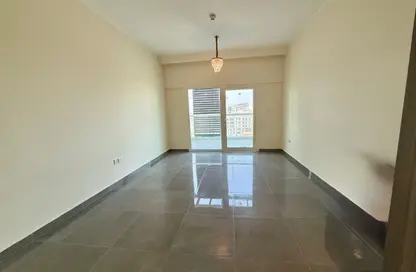 Apartment - Studio - 1 Bathroom for rent in Leonardo Residences - Masdar City - Abu Dhabi