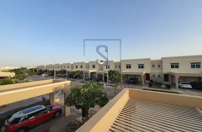 تاون هاوس - 2 غرف نوم - 3 حمامات للبيع في قرية الخليج - الغدير - أبوظبي