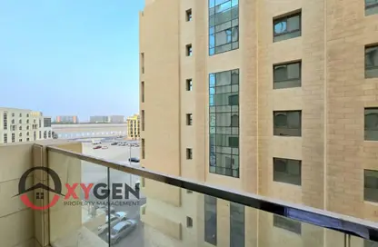 شقة - 3 غرف نوم - 2 حمامات للايجار في الروضة ريزيدنس سي98 - روضة أبو ظبي - أبوظبي