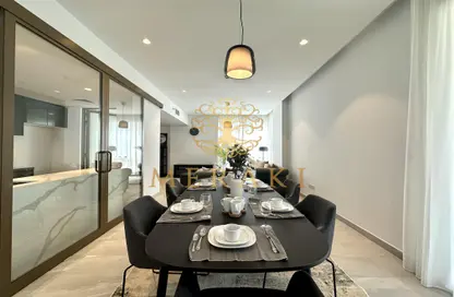 Dining Room image for: Apartment - 3 Bedrooms - 5 Bathrooms for rent in Qaryat Al Hidd - Saadiyat Island - Abu Dhabi, Image 1