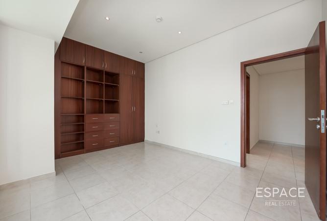 14812577 - Property Image 3