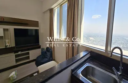 Apartment - 1 Bedroom - 2 Bathrooms for sale in Lake Shore Tower - JLT Cluster Y - Jumeirah Lake Towers - Dubai