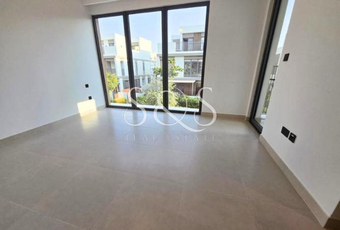 15904607 - صورة العقار 3