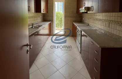 Apartment - 3 Bedrooms - 3 Bathrooms for sale in Abbey Crescent 2 - Abbey Crescent - Motor City - Dubai